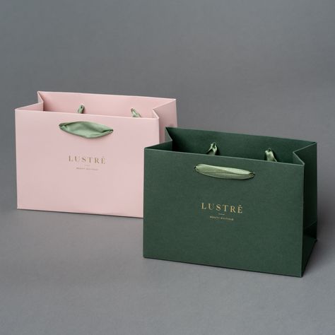 Shopping Packaging, Luxury Paper Bag, Custom Paper Bags, Jewelry Packaging Design, Shopping Bag Design, Paper Bag Design, Print On Paper Bags, Luxury Packaging Design, Packaging Ideas Business