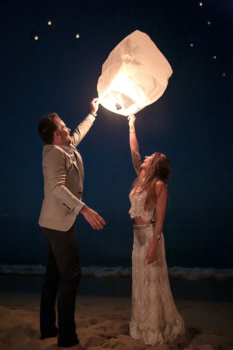 Lantern | New Year's Eve | December 31st | Winter Fire Lanterns Wedding, Wedding Sky Lanterns, Lantern At Wedding, Lantern Release Wedding, Beach Wedding Activities, Lanterns At Wedding, Wedding Lanterns Release, Wedding Night Ideas, Sky Lanterns Wedding