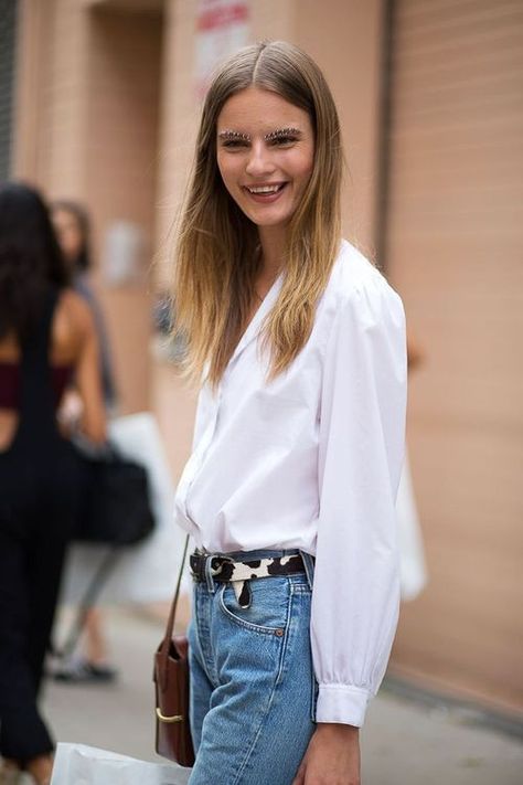 uh-la-la-land: 70’s flare Crazy Eyebrows, Tilda Lindstam, Inspi Outfit, New York Street Style, Sunday Style, Model Street Style, Spring Mood, Fashion Victim, Spring Street Style