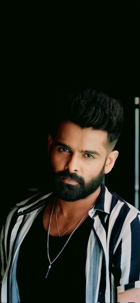 Ram Hero Photos, South Hero Photo, Ram Pothineni New Look, Ram Pothineni Images, Ram Pothineni Hd Pics, Ram Potheneni, Che Guevara Images, Eye Killer, South Actors