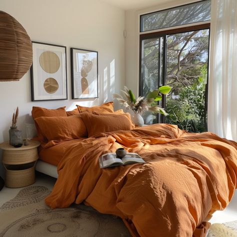 Boho Bedroom Orange Bohemian Style, Bedroom Inspo Natural, Orange Bed Sheets Aesthetic, Bed No Backboard, Amber Bedroom Aesthetic, Rusted Orange Bedroom, Rust Orange Bedding Ideas, Orange Black And Cream Bedroom, Burn Orange Bedroom