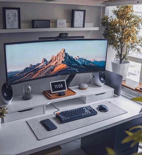 Software Developer Desk Setup, Tech Home Office, Mesa Home Office, كاميرات مراقبة, Computer Desk Setup, Desk Setups, Home Studio Setup, Desktop Setup, Bedroom Setup