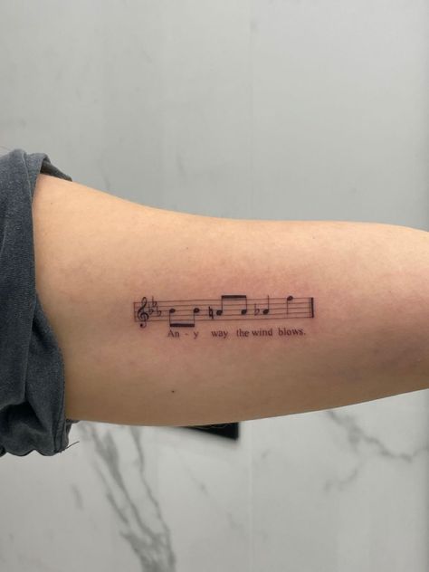 225+ Magical Piano Tattoo Designs and Ideas (2023) - TattoosBoyGirl Tattoos Artistic Aesthetic, Music Measure Tattoo, Music Artists Tattoo, Music Bar Tattoo, Piano Inspired Tattoos, Tattoos Related To Music, Guitar Inspired Tattoos, Tattoos Music Ideas, Queen Tatoos Ideas