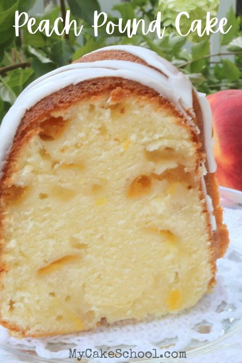 This moist peach pound cake is the best! It has wonderful peach flavor- the perfect summertime dessert! Cafe Pastries, Peach Pound Cake, Cake Magic, Easy Pound Cake, Peach Pound Cakes, Pound Cake Recipes Easy, Sour Cream Pound Cake, Peach Cake, Summer Cakes