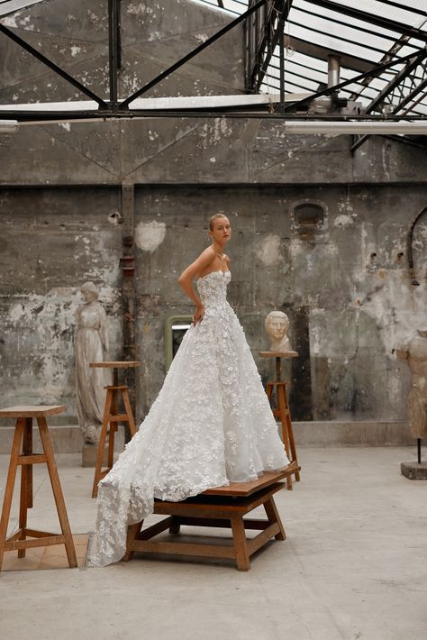 Dana Harel Elian Wedding Dress - Browns Bride Dana Harel Bridal, Dana Harel, Vivienne Westwood Wedding Dress, Vivienne Westwood Wedding, Wedding Dress Prices, Wedding Lookbook, Contemporary Bridal, Gala Fashion, Dress Code Wedding