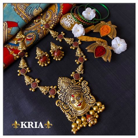 Krishna Pendent, Durga Face, Durga Devi, Terracotta Jewellery Designs, Feminine Strength, Long Haram, Divine Power, Terracotta Jewellery, Devi Durga