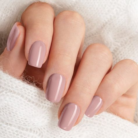 Simple Elegant Nails Acrylic, Wedding Nails Blush Pink, Natural Fall Color Nails, Dusty Rose Gold Nails, Nails With Mauve Dress, Taupe Wedding Nails, Pink Taupe Nails, Pale Pink Round Nails, Rose Nail Polish Color