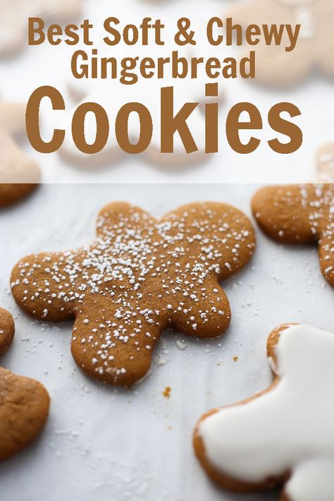 Soft And Chewy Gingerbread Cookies, Chewy Gingerbread Cookies, Soft Gingerbread Cookies, Ginger Bread Cookies Recipe, Xmas Cookies, Köstliche Desserts, Christmas Snacks, Christmas Cooking, Brownie Cookies