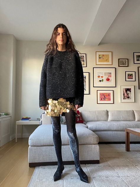 Cereal Aisle, Leandra Medine Style, Turtleneck Under, Leandra Medine, New Years Outfit, Dream Fashion, Outfit Formulas, Holiday Party Outfit, 가을 패션