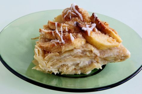 Today’s Rosh Hashanah Recipe of the Day is from Meredith Jacobs, and it’s a great twist on a Jewish holiday classic–the kugel. Try it out as a side dish for your Rosh Hashanah meal. Apple & Raisin Kugel Recipe: Rosh Hashanah is all about apples and honey. And really, what’s not to love? But say … Hannukah Desserts, Apple Kugel, Jewish Desserts, Hannukah Recipes, Hanukkah Desserts, Rosh Hashanah Recipes, Jewish Holiday Recipes, Jewish Learning, Passover Recipes