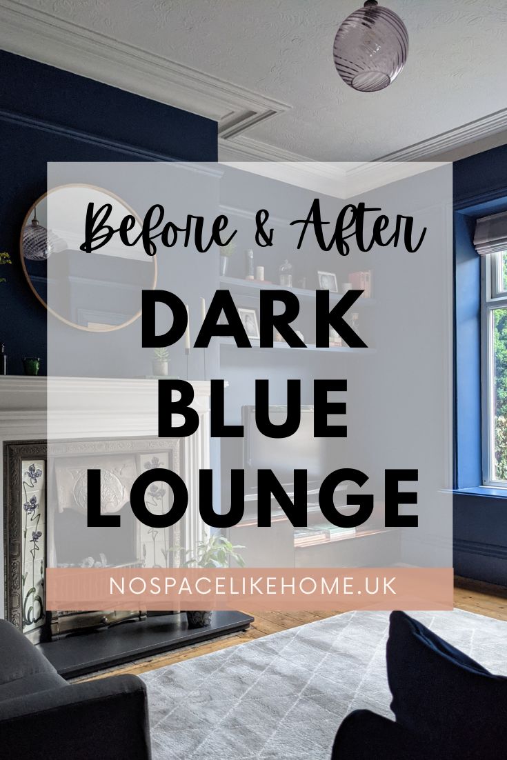 Dark blue lounge with fireplace and grey rug Small Living Room Blue Walls, All Navy Living Room, Dark Blue Reading Room, Blue Sitting Room Walls, Blue Sitting Room Decor, Dark Blue Sunroom, Navy Blue Walls And Ceiling, Navy Blue Lounge Decor, Navy Lounge Decor Room Ideas