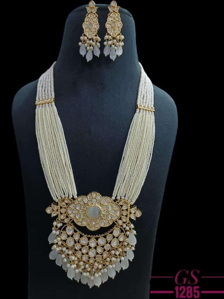 Very beautiful uncut high quality polki kundan combo of necklace earrings. Kundan Bridal Necklace With Stone Work, Bridal Kundan Necklace With Stone Work, White Bollywood Jewelry With Dori Work, Bollywood White Jewelry With Dori Work, Bollywood Style White Jewelry With Dori Work, Bollywood Style White Dori Work Jewelry, Kundan Temple Jewelry With Dori Work, Temple Jewelry Kundan With Dori Work, Bollywood Kundan Jewelry With Dori Work