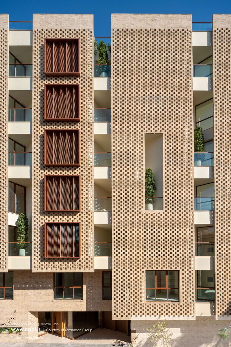 Residential building facade design with brick pattern Facade Materials Architecture, Office Exterior Design Modern, Decoration Ideas Aesthetic, Modern Home Exteriors, Apartment Concept, Construction Office, Hotel Facade, Home Exteriors, Apartment Exterior