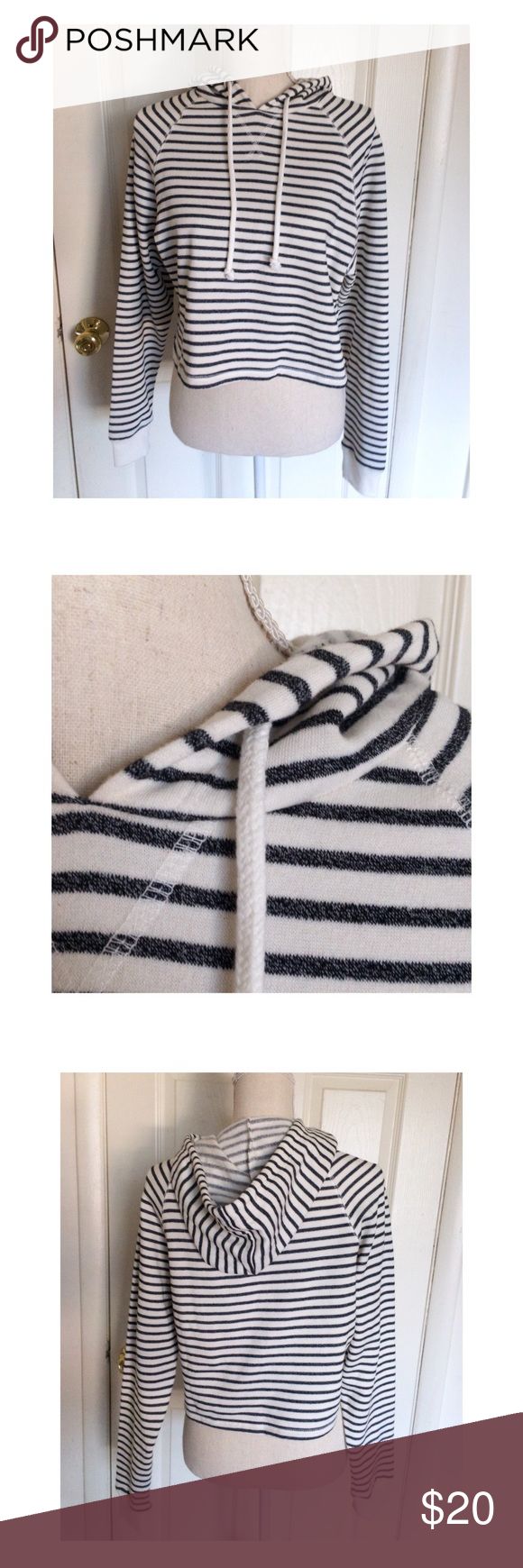 🌙 Black and white stripe hoodie 🌙 Very fashionable 🌙 Tops Fashionable Tops, Striped Hoodie, White Stripe, Top Styles, Black White, Black And White, Fashion Design, Women Shopping, Fashion Tips