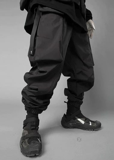 3D Cut Darkwear Pants - Jiye Heavy Industry - X Black Techwear, Custom Jordan, Harem Pants Hip Hop, Clothes Drawing, Techwear Pants, Tech Wear Fashion, Custom Jordans, Wrinkled Clothes, Heavy Industry