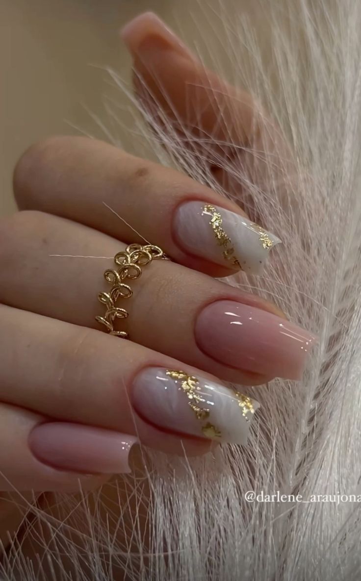 Elegant Nail Designs Almond Shape, Romantic Nails Brides, Uñas Beige Elegantes, Ideas Para Uñas, Manicure Elegante, Uñas Soft Gel, Beige Nail, Unghie Sfumate, Graduation Nails