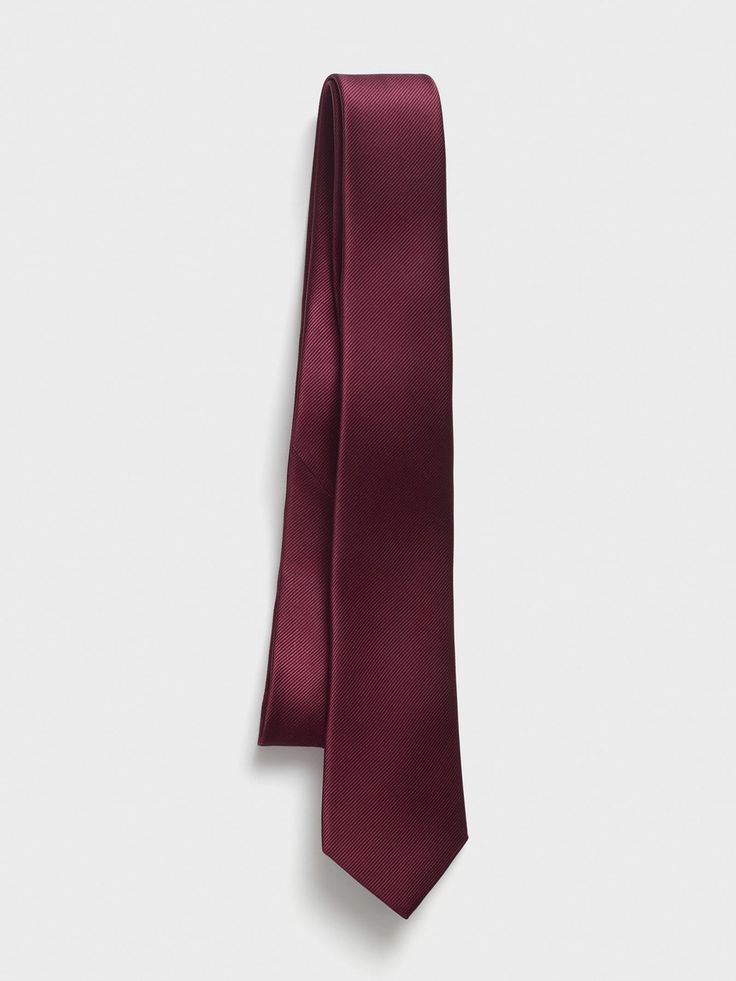 Drink your wine and wear it, too. This subtle color looks great with almost anything, and the silk fabric adds a luxe feel. Cheers to that. 100% Silk 3 inches wide Suit Prom, Cheers To That, Black Tux, Tuxedo Shirts, Wedding Rentals, Silk Necktie, Ring Fit, Necktie, Wear It