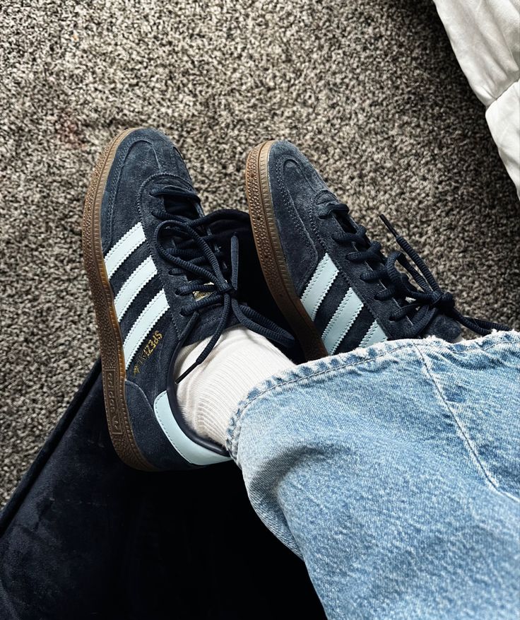 Shoe, shoe collection, navy blue, shoe aesthetic, navy blue aesthetic, fashion, outfit, aesthetic, spezial nevy blue adidas, navy blue adidas Adidas Navy Blue Sneakers, Navy Sambas Adidas Women Outfit, Navy Blue Spezial Adidas, Navy Clothes Aesthetic, Adidas Blue Spezial, Adidas Samba Navy Blue, Navy Blue Aesthetics, Adidas Spezial Aesthetic, Adidas Spezial Navy Blue