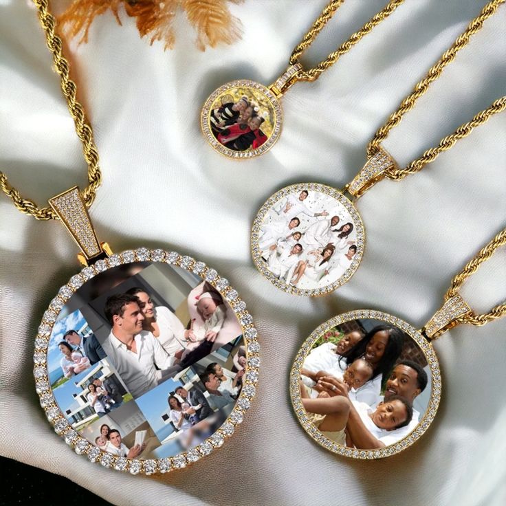 Custom Picture Necklace, Personalized Necklace With Photo, Engraving Necklace, Hip Hop Round Pendant Iced Out Cubic Zircon, Gift for him/her Introducing our stunning Round Photo Necklace, a unique blend of style and sentimentality. Crafted with precision, this hip-hop-inspired accessory is a personalized masterpiece, perfect for capturing and cherishing your favorite memories. With our custom photo pendant, you can transform any cherished moment into a wearable work of art. Whether it's a specia Cheap Customized Charm Necklaces For Anniversary, Engraved Round Pendant Jewelry For Personal Use, Handmade Gold Jewelry For Father's Day, Father's Day Medallion Jewelry Gift, Personalized Round Pendant Necklace For Gifts, Personalized Round Pendant Necklace For Gift Making, Customized Round Pendant Necklace For Father's Day, Customizable Round Pendant Necklace For Father's Day, Customized Jewelry For Mother's Day