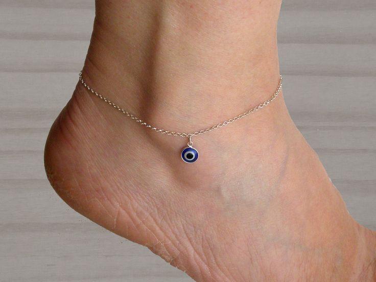 Sterling silver evil eye anklet bracelet. All components are 925 sterling silver. Available sizes:   8.30" + 2" extension chain (21 cm + 5 cm) 8.70" + 2" extension chain (22 cm + 5 cm) 9.10" + 2" extension chain (23 cm + 5 cm) Shipping: By Postal Service (no tracking). If you need tracking please choose another shipping option when you order it. You can see other models  https://www.etsy.com/es/shop/Malukart Sterling Silver Chain Anklet For Gift, Sterling Silver Anklet With Silver Chain For Gift, Sterling Silver Anklets With Silver Chain As Gift, Summer Jewelry Gift With Silver Chain, Sterling Silver Anklets For Summer Gifting, Sterling Silver Anklets For Summer, Evil Eye Anklet, Silver Anklet, Sterling Silver Anklet