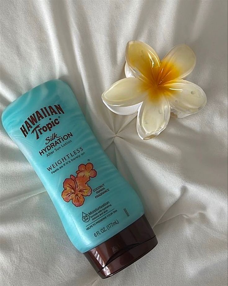 Hawaiian tropic, summer vibes, plumeria flower Emi Jay Hair Clip, Summer Prints Wallpaper, After Sun Lotion, Summer Vibes Aesthetic, After Sun Care, Summer To Do List, Emi Jay, Sun Lotion, Hawaiian Tropic