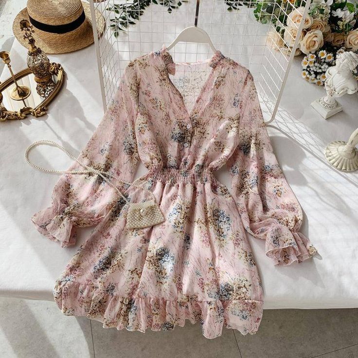 V-Neck Long-Sleeved Chiffon Floral Dress        Size(cm) Length Bust Sleeve   One size 79 95 58 Sew Tshirt, Chiffon Floral Dress, French Dress, Floral Chiffon Dress, Fashion Tops Blouse, Chiffon Floral, Pink Chiffon, Floral Dresses Long, Pink Floral Dress