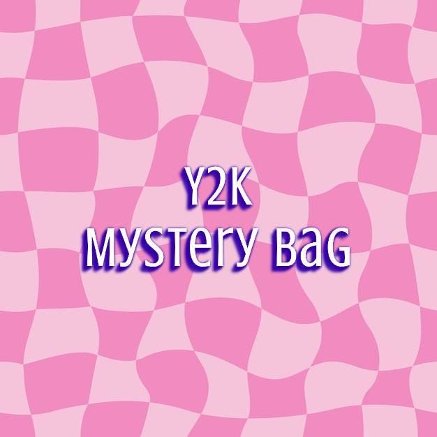 Y2K Retro Themed Mystery Bag! A multi piece set including jewelry items, hair accessories, etc. Surprise items included with every bag! See photos for some examples of items styles you may receive. Perfect gift for any 90s/2000s baby or Y2K/retro themed accessory lover! Bag 2000s, Accessories Y2k, 2000s Vibe, 2000s Baby, 90s Jewelry, Mystery Bag, Retro Accessories, Retro Jewelry, Y2k Retro