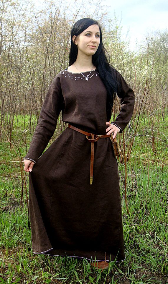 Reconstruction Fashion, Medieval Dress Peasant, Slavic Women, Costume Viking, Viking Garb, Medieval Garb, Viking Dress, Viking Costume, Viking Women