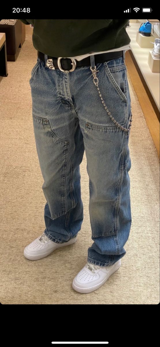 Denim Jeans Outfit Men, Carpenter Pants Outfit, Chain Outfit, Jeans Chain, Denim Jeans Outfit, Patched Denim Jeans, Jeans Outfit Men, Streetwear Outfit Ideas, Men Stylish Dress