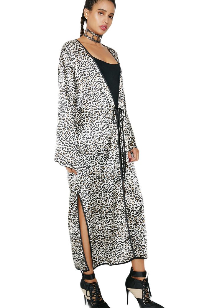 Animal Attraction Silky Kimono cuz you got some primal instincts. This dope longline kimono has a leopard print design, black trim, and tie closure on the front. Primal Instincts, Leopard Kimono, Trendy Clothes, Rock Style, Black Trim, Dolls Kill, Long A Line, Online Boutique, Trendy Outfits