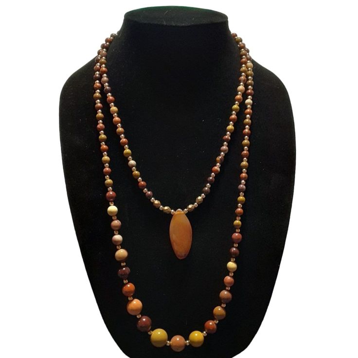 20" and 28" genuine mookaite and jasper necklaces. The 20" necklace has an orange agate pendant. There are also Czech glass crystals. A beautiful earthtone autumn necklace set. Mookaite is found in western Australia and contains all these colors naturally. See last photo of a 32 pound sample! Autumn Necklace, Orange Agate, Jasper Necklace, Agate Pendant, Western Australia, Earth Tones, Czech Glass, Necklace Set, Jewelry Sets