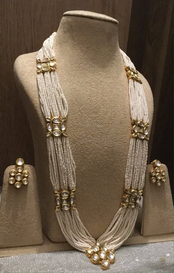 VeroniQ Trends-Designer Rani Haar Style in Kundan/Polki | Etsy Rani Haar Long Necklaces, Kundan Mala, Sabyasachi Designer, Kundan Polki Necklace, Royalty Core, Polki Necklace Set, Pearl Mala, Kundan Jewellery Bridal, Rani Haar