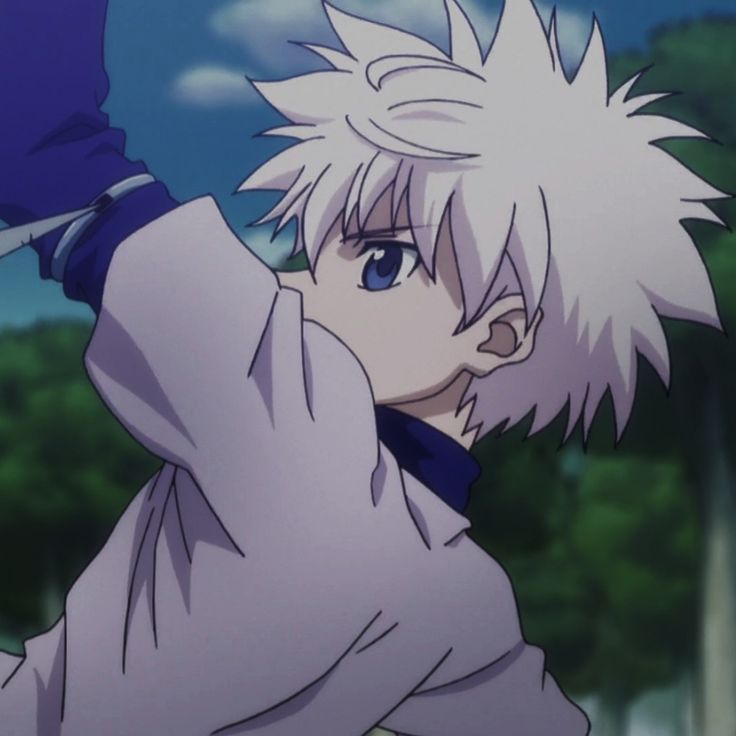 an anime character with white hair and blue eyes holding his arm up in the air