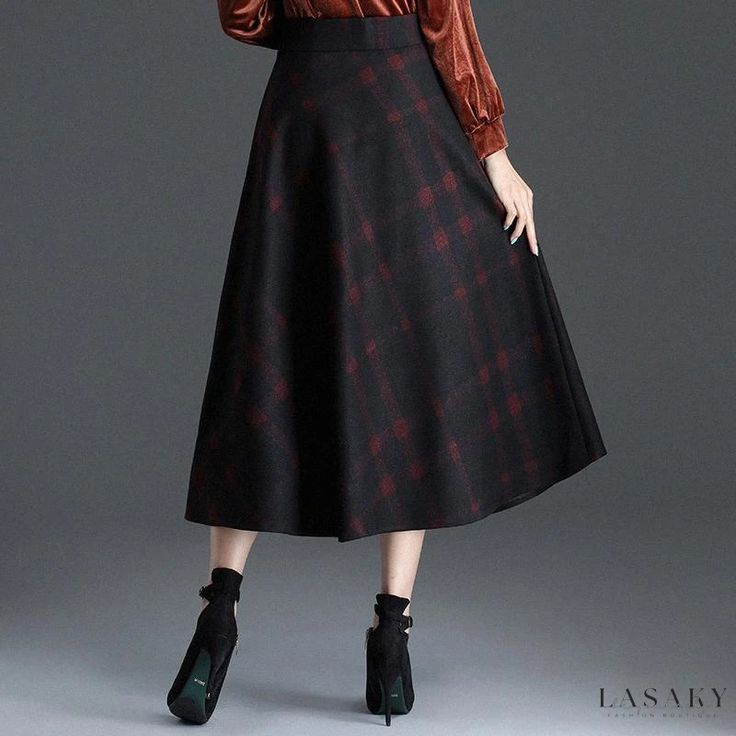 Lasaky - Stylish Half-Skirt with High Waist, A-line Cut, and Thick Plaid Pattern Plaid Maxi Skirt, Plaid Midi Skirt, A Line Cut, Polished Style, Thick Wool, Half Skirt, Plaid Print, Types Of Skirts, Fur Trim