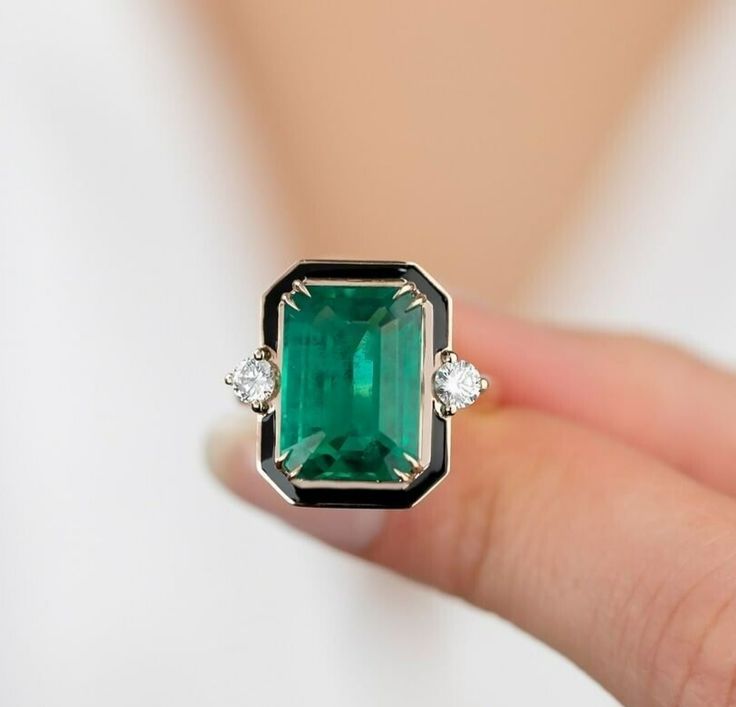 4 Ct Green Emerald Cut Sapphire Antique Bezel Set Wedding Bridal Ring Green Ring | eBay Emerald Art Deco Engagement Ring, Bezel Emerald Engagement Ring, Emerald Green Engagement Ring, Vintage Emerald Rings, Antique Minimalist, Emerald Green Ring, Emerald Necklaces, Green Engagement Rings, Emerald Engagement Ring Green