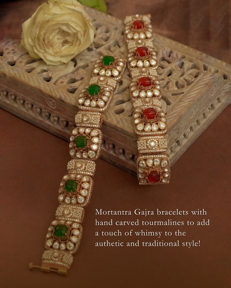 Gajras for your hand too! ❤️✨ All the designs available for you to pick and if you also get jewellery dreams like us, come to us with the narration of it and we will try to fulfill your jewellery dreams into a customised reality ✨ #mortantra #indianjewels #madeinIndia Gold Bracelet Simple, Bracelet Simple, Jewellery Design, Gold Jewelry Fashion, Favorite Jewelry, Gold Jewelry, Gold Bracelet, Jewelry Design, Fashion Jewelry