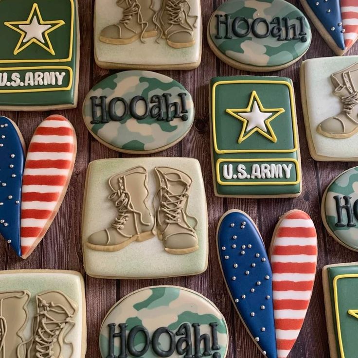 Army Graduation Party, Army Cookies, Military Send Off Party Ideas, West Point Graduation, Army Party Decorations, Basic Training Graduation, Soldier Party, Deployment Party, Welcome Home Soldier