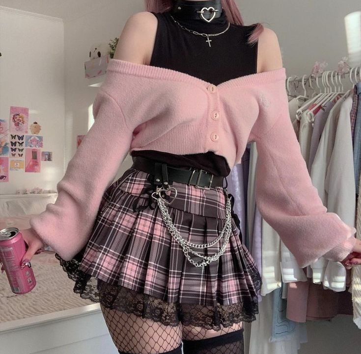 Girly Emo, 00s Mode, Emo Fits, Pastel Goth Fashion, Kawaii Fashion Outfits, Goth Aesthetic, Swaggy Outfits, Goth Outfits, Alternative Outfits