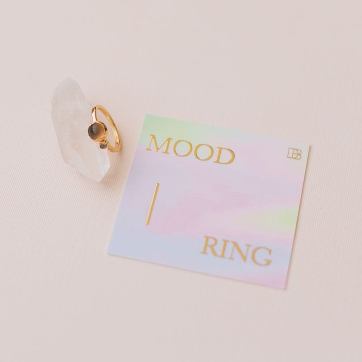 "★ This item is made to order. Please check the shipping section for current processing times. MOOD RING Capture the magic of your changing moods with this handcrafted mood ring. Set into a delicate 14-karat gold plate band, this authentic 1970s mood stone changes colors every time your moods shift gear. A raw herkimer diamond crystal in an asymmetric setting amplifies your good vibes even as it accents the mood stone's beauty. Each ring comes with its own color chart, so you can explore even yo Textured Ring Band, Ring Y2k, Color Changing Ring, Hippie Ring, Mood Stone, Y2k Rings, Rainbow Stone, Mood Jewelry, Energy Jewelry