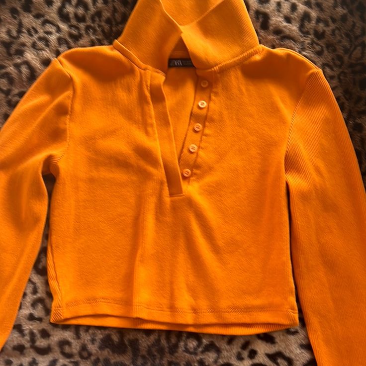 Zara Long-Sleeve Shirt Cropped. Never Worn, Orange Color, Size Small. Long Sleeve Tops With Buttons For Fall, Trendy Solid Button-up Tops, Trendy Cotton Top With Collared Neckline, Trendy Cotton Tops With Collared Neckline, Stretch Cotton Tops With Buttons, Casual Long Sleeve Top With Buttons For Spring, Casual Stretch Tops With Buttons, Yellow Long Sleeve Tops For Fall, Trendy Orange Long Sleeve Shirt