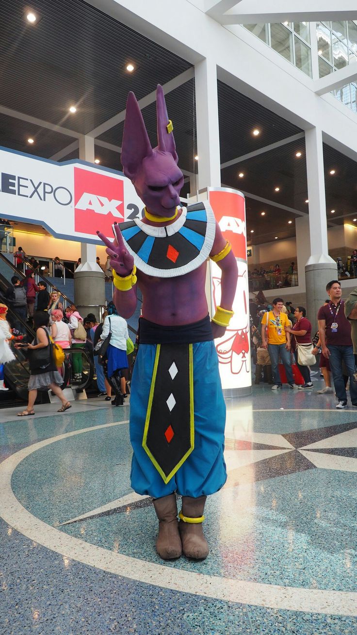 Beerus cosplay Dbz Beerus, Dbz Cosplay, Superhero Ideas, Awesome Cosplay, Epic Cosplay, Goku Super, Anime Expo, Cosplay Characters, Amazing Cosplay