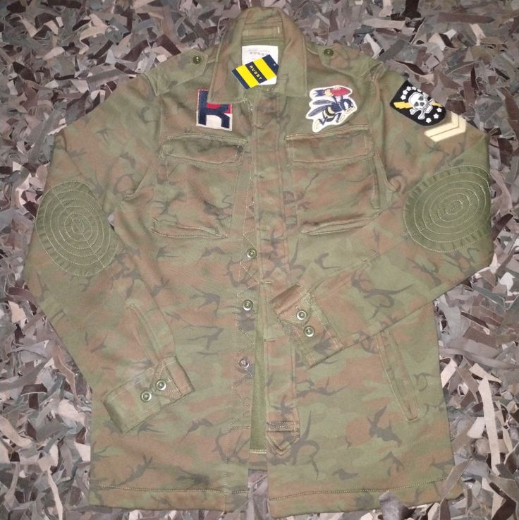 Rare Rugby Ralph Lauren Rugby Fleece Shirt Jacket, Goal And Rank Patch On The Arm With Double Patch Pockets. Men's Small Fits Medium Nwt Rugby Protective Gear, Rugby Ralph Lauren, Ralph Lauren Rugby, Ralph Lauren Rugby Shirt, Ralph Lauren Military Jacket, Lauren Green, Fleece Jacket, Green And Brown, Rugby