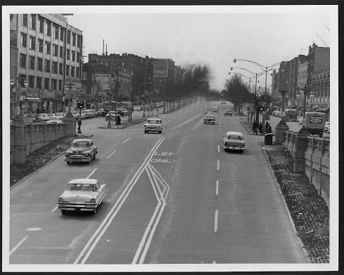 Grand Concourse & Fordham Rd Bronx History, Nyc Pictures, Bronx Nyc, Late 30s, Vintage Nyc, The Boogie, New York Pictures, Early 60s, Old Street