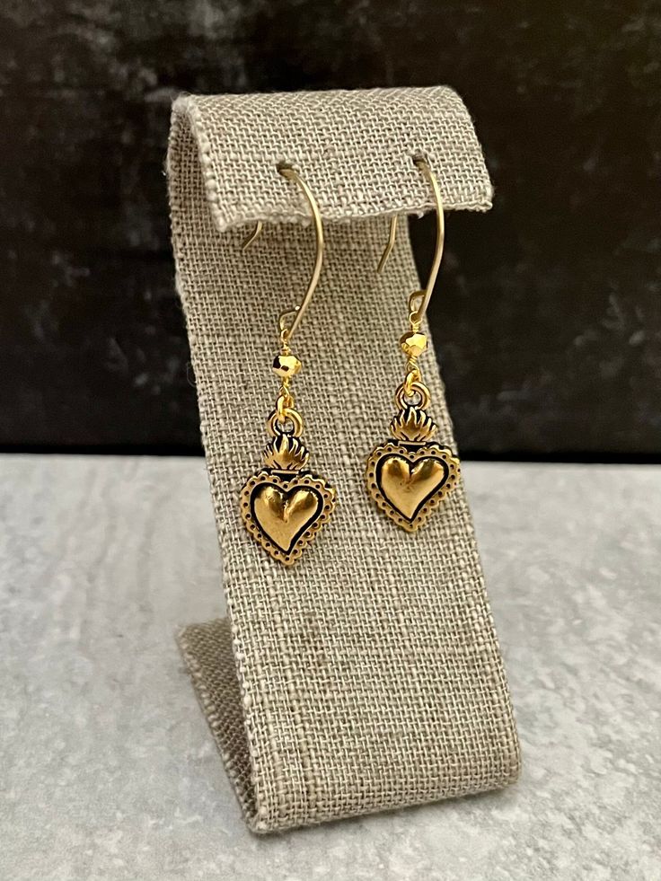 Artisan Gold Heart-shaped Jewelry, Traditional Heart-shaped Yellow Gold Jewelry, Traditional Gold Heart Jewelry, Traditional Heart-shaped Wedding Earrings, Traditional Gold Heart-shaped Jewelry, Elegant Heart-shaped Bronze Jewelry, Elegant Bronze Heart-shaped Jewelry, Elegant Adjustable Heart Earrings For Gift, Artisan Heart Earrings As Gift