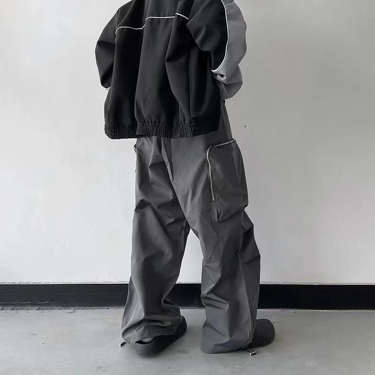 Itooh Black Baggy Cargo Pants Fashion Harajuku Straight Trousers Men's Y2K Vintage Baggy Casual Pocket Streetwear Hip Hop Korean Style Attention: 1. This isAsian Size, normally 2-3 size smaller than EU/US size. If you wear EU/US size L,you can select our size XXL or XXXL 2. As measured by hand,1-3 cm difference is allowed (1cm=0.39inch). 3. Different computer can display different colors even if it is the same color.please allow reasonable color difference. 4.Not Sure about your size? Don't worr Black Baggy Cargo Pants, Cargo Pants Fashion, Elastic Waist Trousers, Cargo Pants Style, Party Jackets, Baggy Cargo Pants, Oversize Casual, Plaid Suit, Suit Shirts