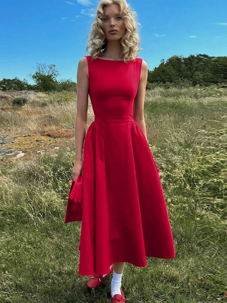 Elevate your everyday style with our chic sleeveless A-line midi dress. Featuring a straight neckline and a flattering flared skirt, this versatile summer dress is perfect for work, weekends, or special occasions- Golden Atelier Backless Skirt, A Line Maxi Dress, Elegant Maxi Dress, Sleeveless Long Dress, Ladies Gown, Pleated Maxi Dress, Tea Length Dresses, Women Long Dresses, Tea Dress