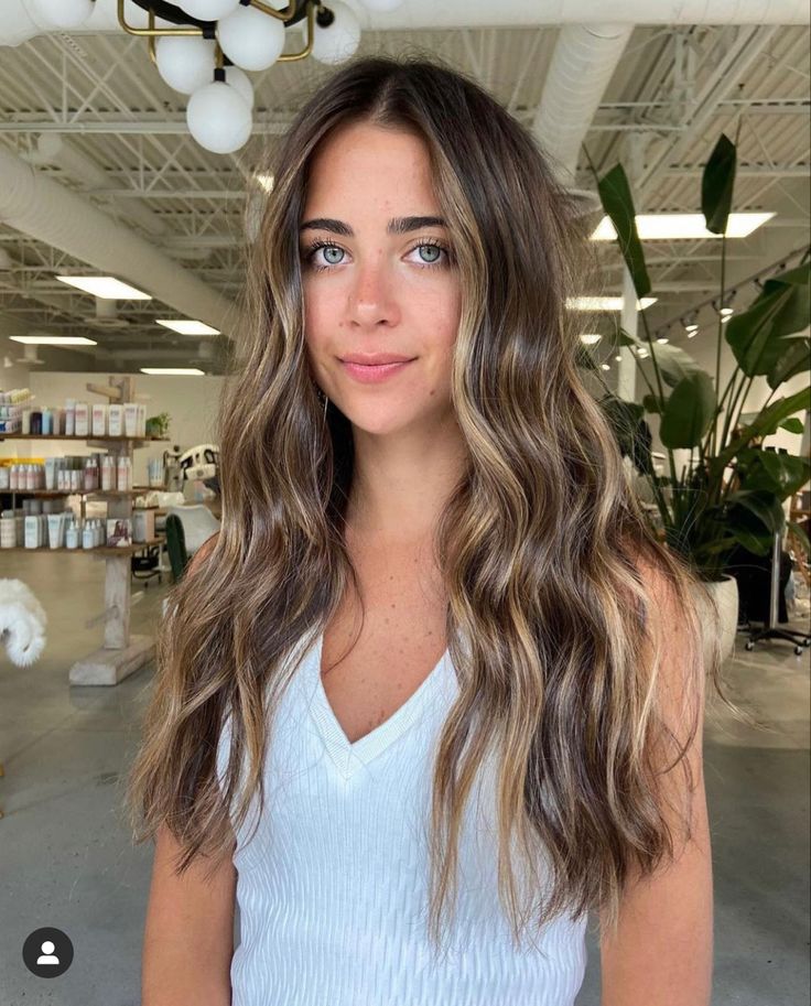 Hair Color Caramel Balayage, Caramel Balayage Hair, Caramel Hair Color, Light Brunette Hair, Balayage Hair Caramel, Brown Hair Inspiration, Hair Caramel, Highlights For Dark Brown Hair, Summer Blonde Hair