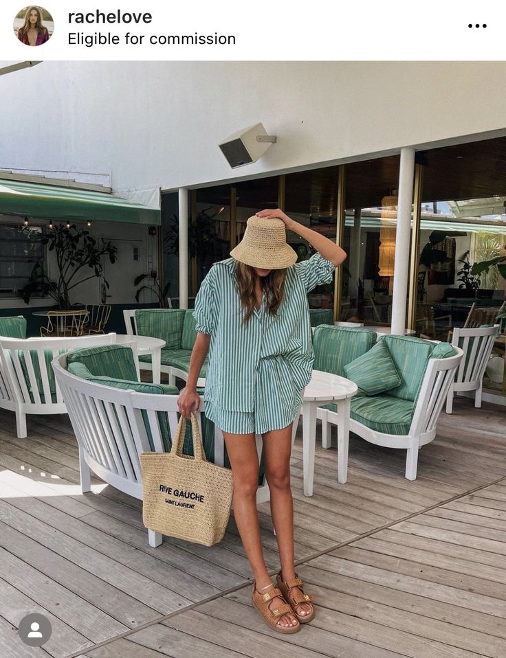 Mexico Vacation Outfits Cancun, Summer Resort Outfits, Resort Vacation Outfits, Nautical Inspired Outfit, Island Vacation Outfits, Outfits Guide, Beach Holiday Outfits, Mexico Vacation Outfits, Poolside Outfit