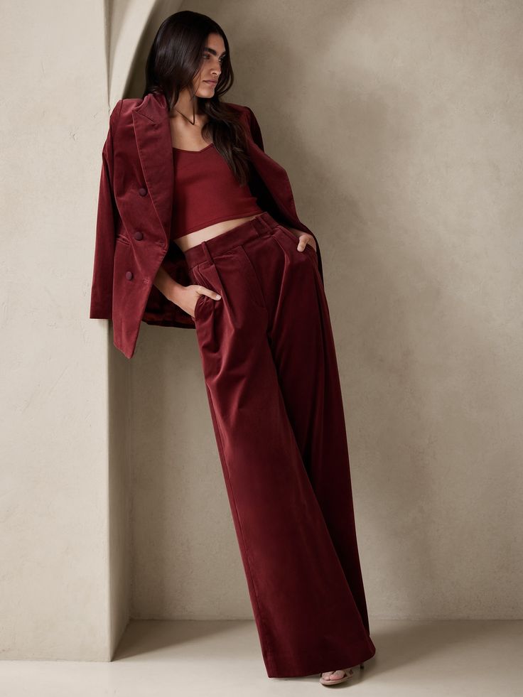 In a word? Sumptuous.  But we can think of many to describe the soft feeling of this luxurious ultra high-rise pleated pant, crafted from a plush velvet fabrication with sophisticated touches, like pleated detail and trouser crease for polished appea