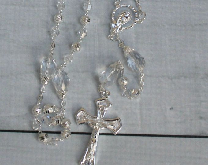 Catholic crystal Rosary/Rosario de crystal Clear Beaded Crystals For Gift, Clear Round Beads Crystals As Gifts, Spiritual Silver Round Bead Crystals, Silver Rosary With Faceted Beads For Gift, Silver Rosary With Faceted Beads As Gift, Silver Crystals 8mm Beads For Gift, Silver Crystals With 8mm Beads For Gifts, Silver Crystals With Beads For Gifts, Silver Spiritual Crystals With 8mm Beads